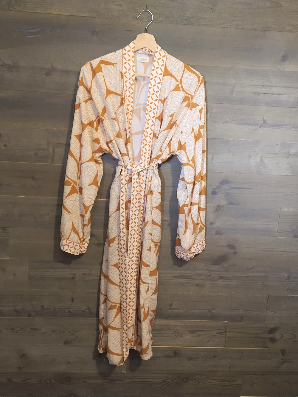 Women’s Printed Satin Robe - Tan & White